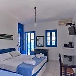 Blue Dolphin Antiparos And Apartment *