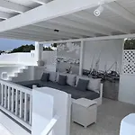 Apartment Blue Dolphin Antiparos And Agios Georgios (Antiparos)