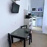 Blue Dolphin Antiparos And Apartment Agios Georgios (Antiparos)