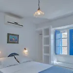 Blue Dolphin Antiparos And Agios Georgios (Antiparos)