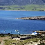 Blue Dolphin Antiparos And Apartment *