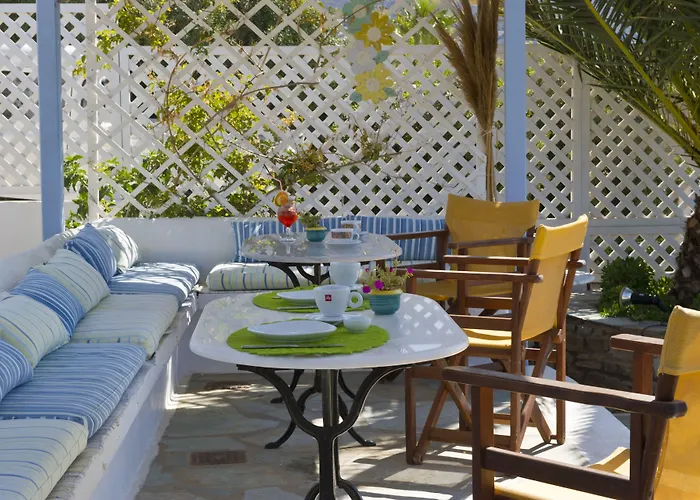 Blue Dolphin Antiparos And Lägenhet Agios Georgios (Antiparos)