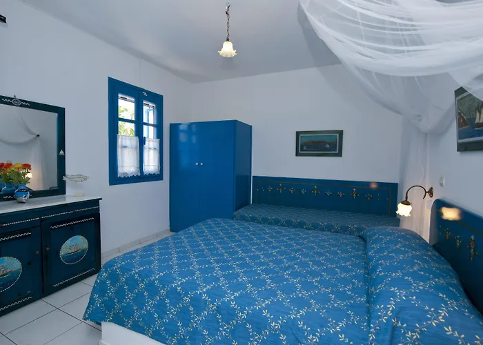 Blue Dolphin Antiparos And Lägenhet