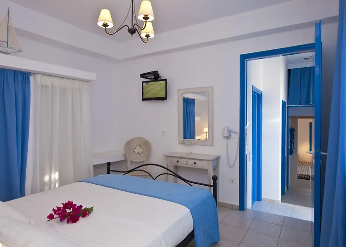 Blue Dolphin Antiparos And Lägenhet