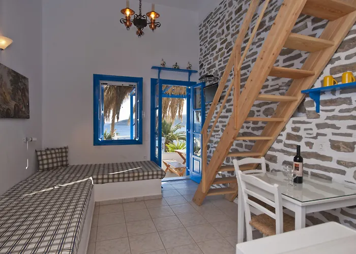 Blue Dolphin Antiparos And Agios Georgios (Antiparos)