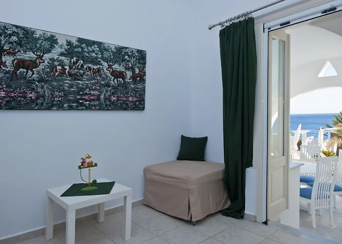 Blue Dolphin Antiparos And *