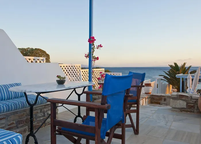 Blue Dolphin Antiparos And