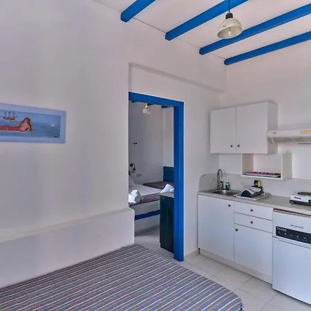 Blue Dolphin Antiparos And Apartment *