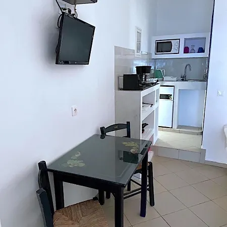 Blue Dolphin Antiparos And Apartment Agios Georgios (Antiparos)
