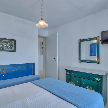 Apartment Blue Dolphin Antiparos And