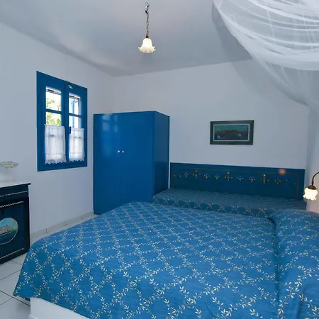 Blue Dolphin Antiparos And Apartment *